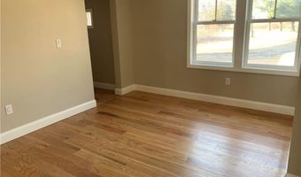 88 Reed St, Warwick, RI 02886