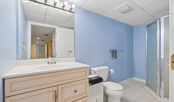 136 Davis Rd, Acton, MA 01720