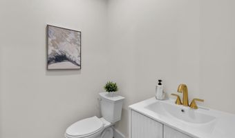 3916 8TH St NW A, Washington, DC 20011