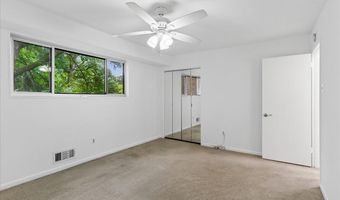 10518 WEYMOUTH St 102, Bethesda, MD 20814
