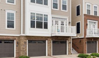 42227 CANARY GRASS Sq, Aldie, VA 20105
