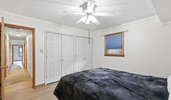 26 W Hill Valley Dr, Indianapolis, IN 46217