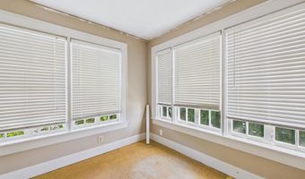 520 Harrison St, Batesville, AR 72501