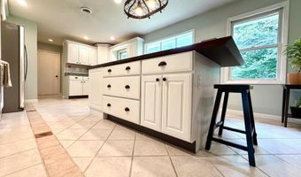 88 Northern Hills Dr, Bedford, IN 47421