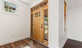 210 Seal Ave, Biloxi, MS 39530