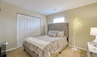 610 Branch View Dr, Boiling Springs, SC 29316