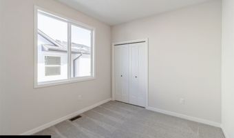 4411 NE 8th St, Ankeny, IA 50021