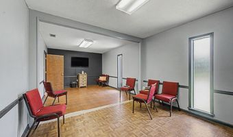 216 Pine Bluff Rd, Albany, GA 31705