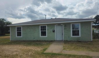 2821 Oak Dr, Amarillo, TX 79107