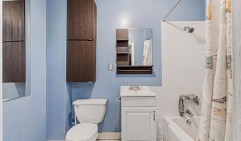 878-880 BROADWAY, Bayonne, NJ 07002