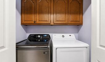 4 Cummings Ln, Bella Vista, AR 72715