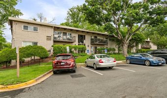 4931 AMERICANA Dr 4931B, Annandale, VA 22003