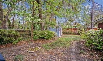 2411 Acorn Hill Ave, Beaufort, SC 29902