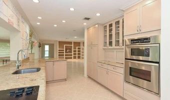437 French Royale Cir, Atlantis, FL 33462