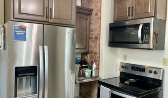 621 N LINWOOD Ave, Appleton, WI 54914