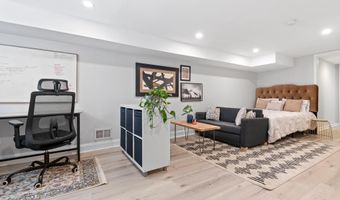 1101 S POTOMAC St, Baltimore, MD 21224