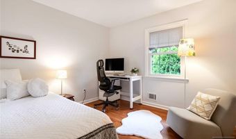 45 W Orchard St, Allendale, NJ 07401