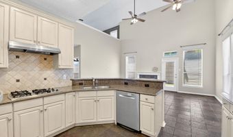 3792 Waterford Dr, Addison, TX 75001