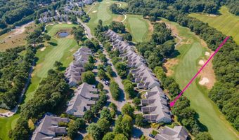 12 Turnberry Rd 12, Bourne, MA 02532