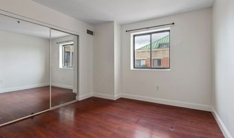 15 N Beacon St 1003, Boston, MA 02134