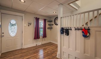 53 Hibbard St, Amsterdam, NY 12010