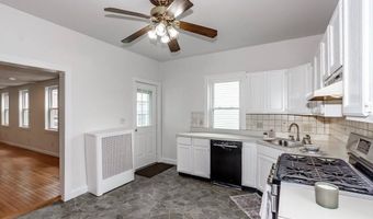 10 Elm Ct, Andover, MA 01810