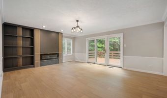 7474 Oakland Hills Dr, Indianapolis, IN 46236