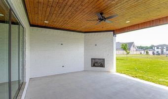 4917 Lake Vista Dr, Benton, AR 72019