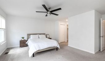 25 HIGHSTREAM Ct 1025, Germantown, MD 20874