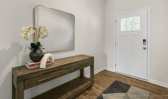 941 Misty Creek Dr, Aberdeen, NC 28315