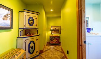 32220 Tamarack Dr, Bigfork, MT 59911