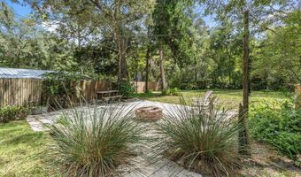 7649 22nd St, Bell, FL 32619