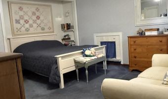 363 Mount Hope Ave, Bangor, ME 04401