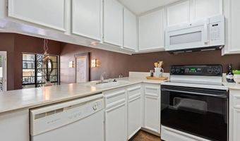 2630 Pirineos Way 4, Carlsbad, CA 92009