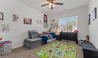 55 Walkabout Dr, Aberdeen, NC 28315
