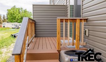 2855 Legacy Ln, Cody, WY 82414