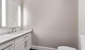 1411 KEY Blvd #305, Arlington, VA 22209