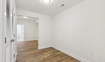 5960 Magnolia Rdg, Stone Mountain, GA 30087
