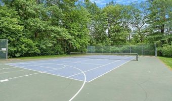 400 Brookside Dr A, Andover, MA 01810