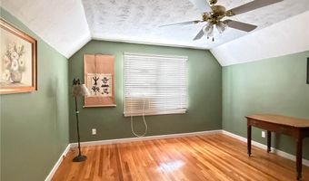 2642 Remington Rd, Utica, NY 13501