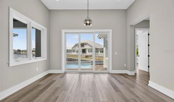 614 PINCKNEY Dr, Apollo Beach, FL 33572