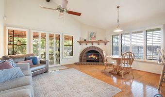 1139 Moody Dr, Escondido, CA 92027