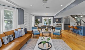 20 Summer St 2, Newport, RI 02840