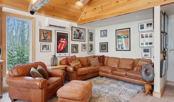 54 Stone Tree Rd, Arrowsic, ME 04530