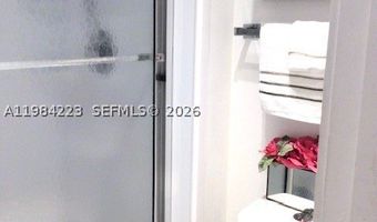 3701 N Country Club Dr 504, Aventura, FL 33180