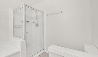 5995- B TERRAPIN Pl 301, Alexandria, VA 22310