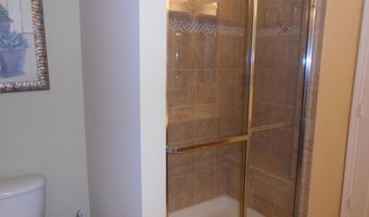 4 Hidden Lake Cir, Barnegat, NJ 08005