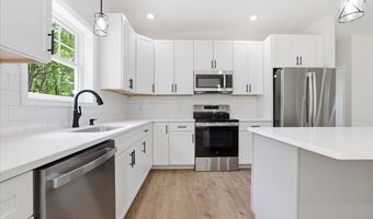 852 Stony Mountain Rd, Albrightsville, PA 18210