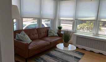 3 S Montpelier Ave, Atlantic City, NJ 08401
