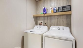 21835 Lake Mckenzie Blvd, Altha, FL 32421